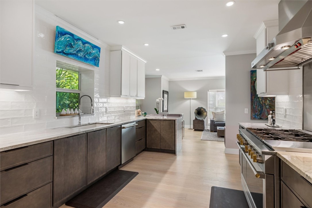 29 Cache Cay Drive