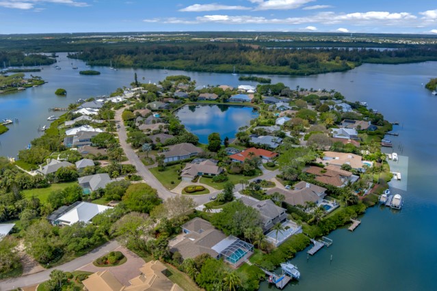 29 Cache Cay Drive
