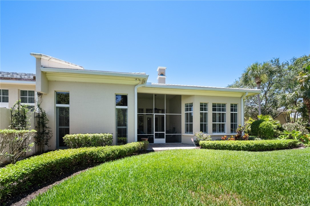 1624 Weybridge Circle