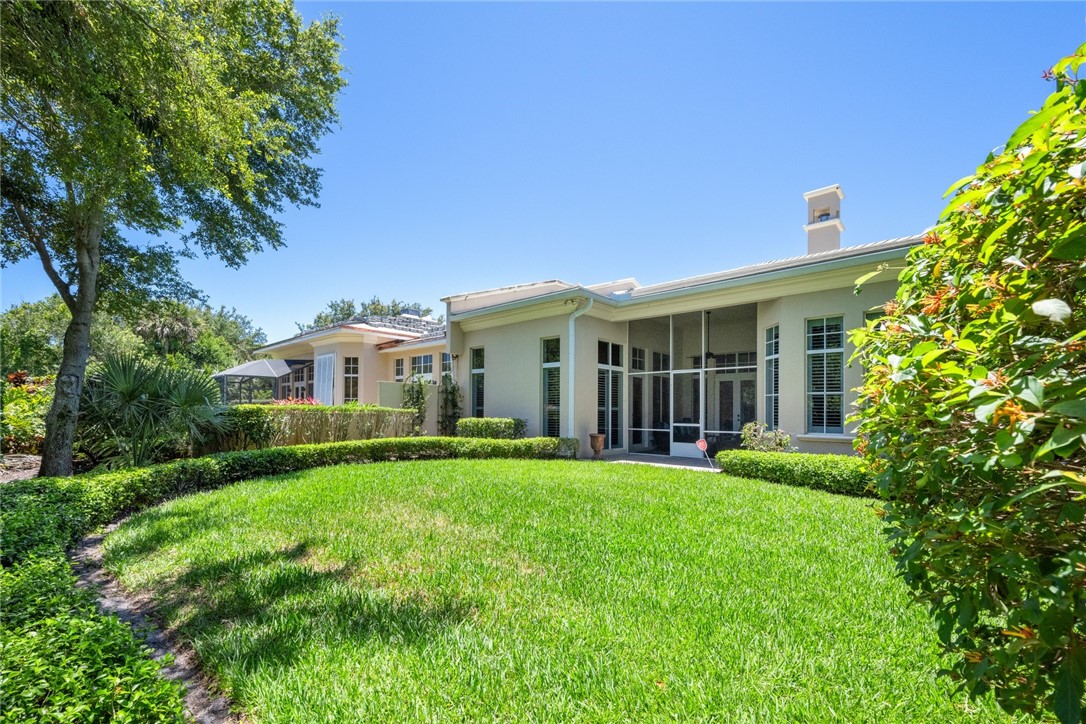 1624 Weybridge Circle