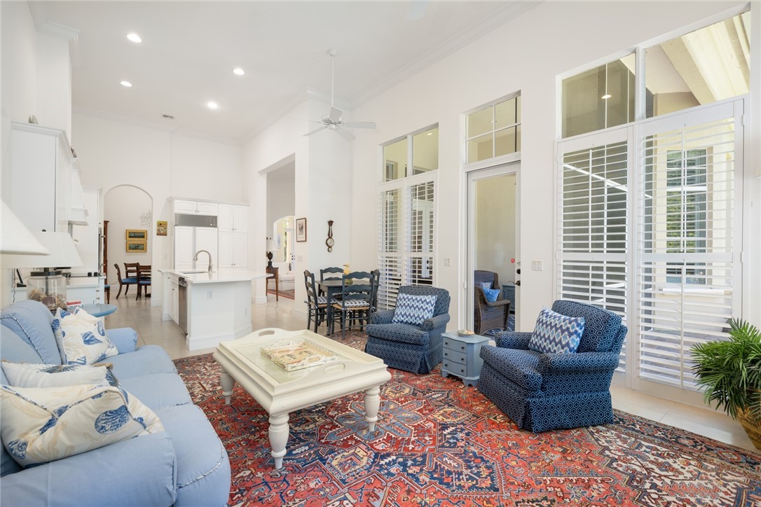 1624 Weybridge Circle