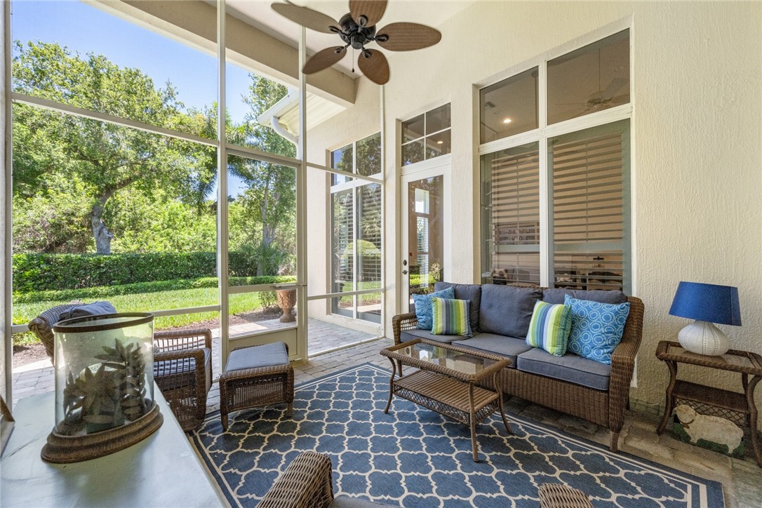 1624 Weybridge Circle