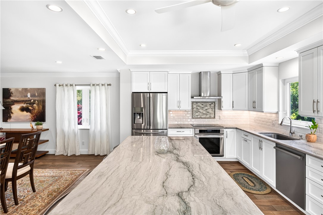 616 Honeysuckle Lane