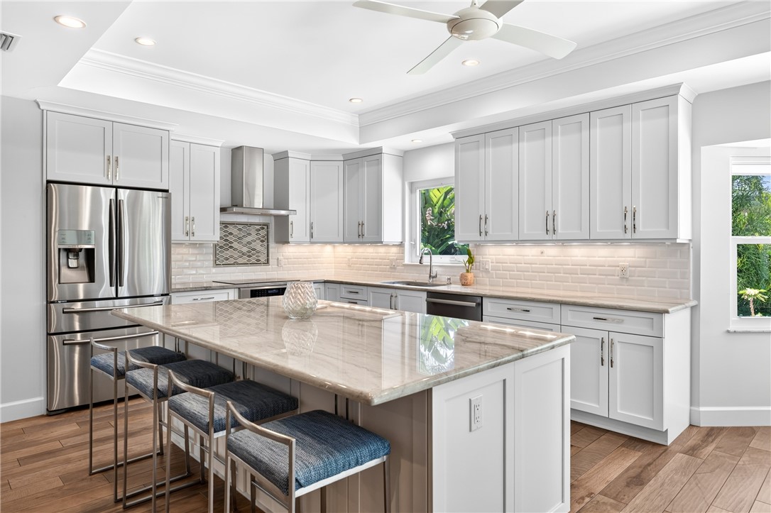 616 Honeysuckle Lane
