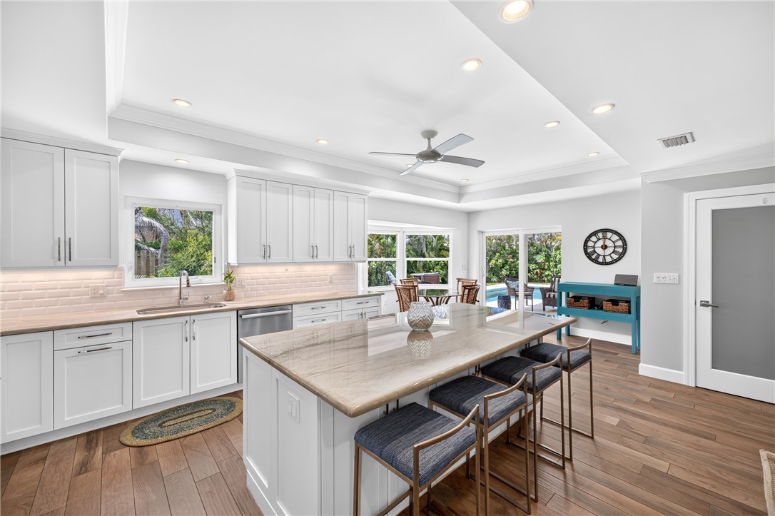 616 Honeysuckle Lane