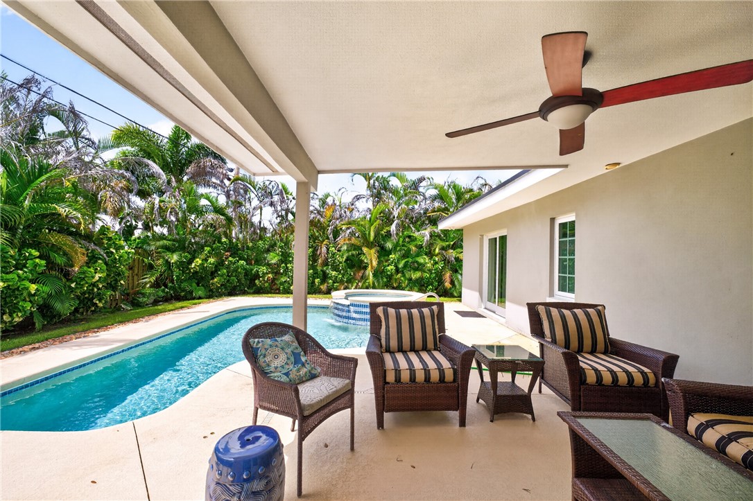 616 Honeysuckle Lane
