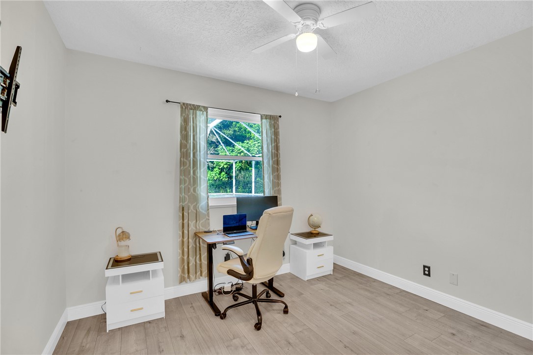 2525 46th Road
