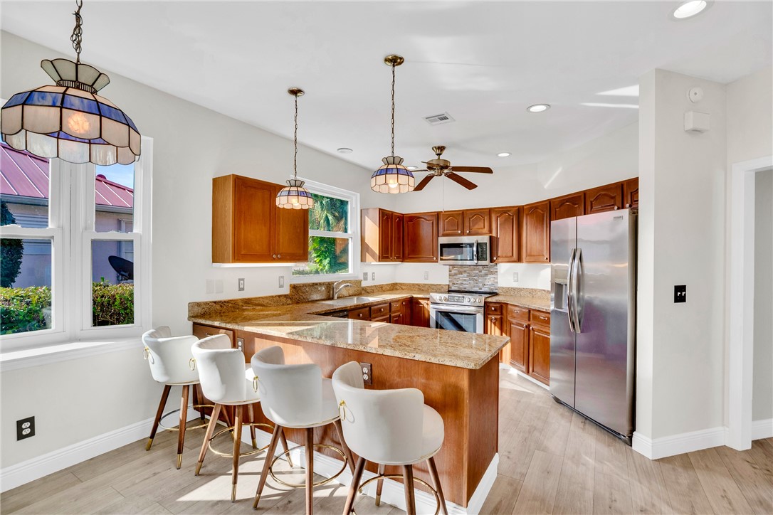 2525 46th Road