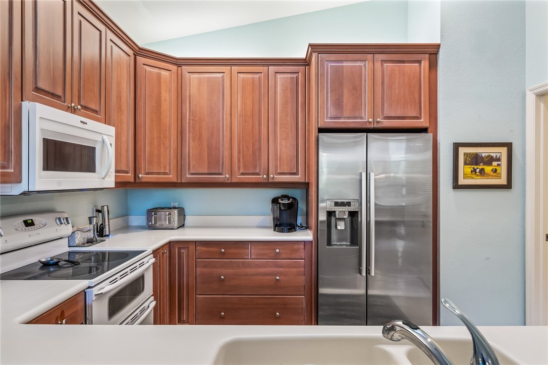 240 S Peppertree Drive