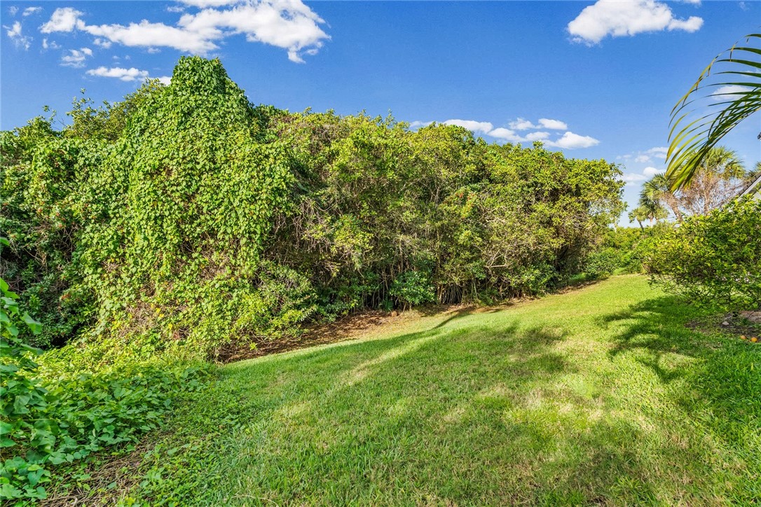 240 S Peppertree Drive
