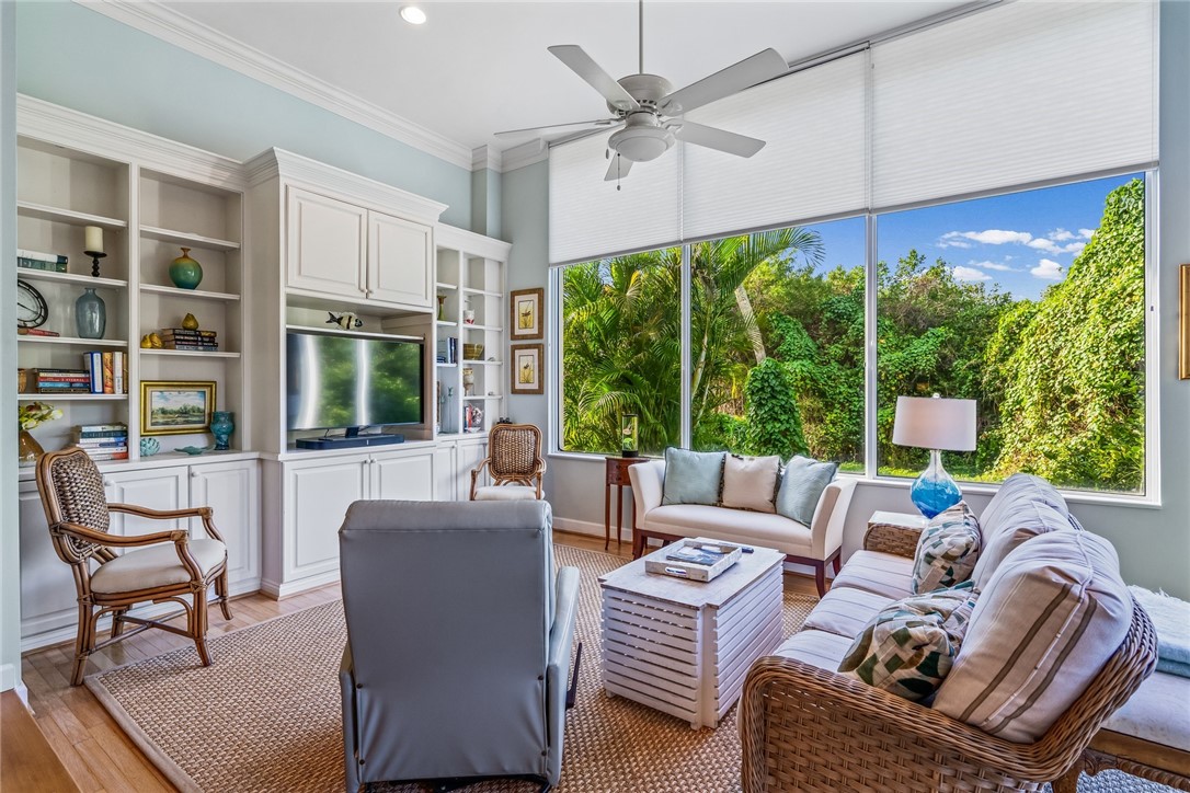 240 S Peppertree Drive