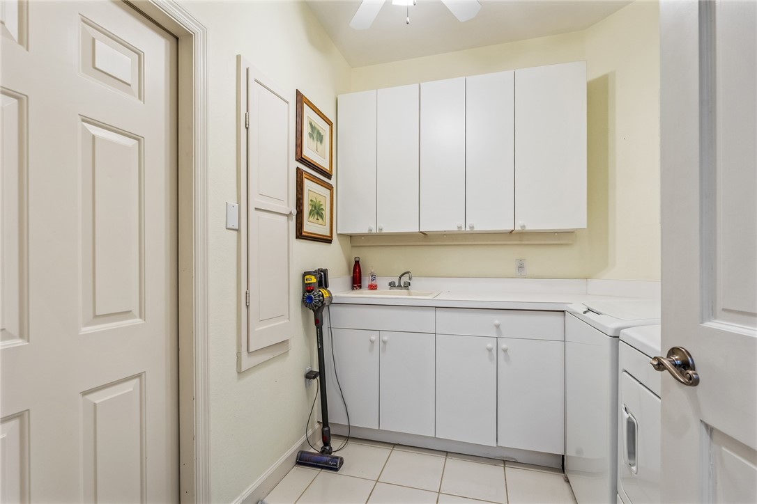 240 S Peppertree Drive