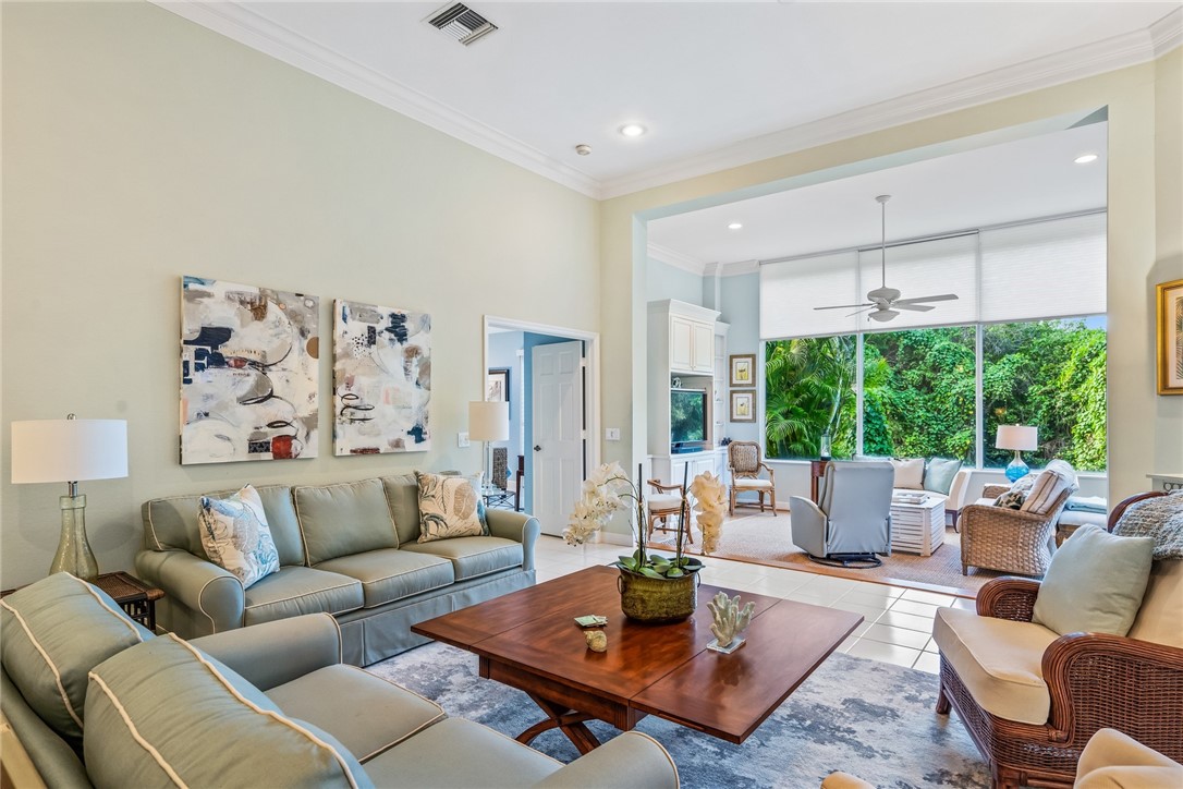 240 S Peppertree Drive
