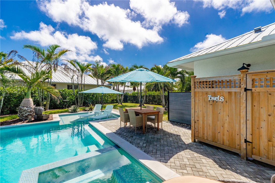 3932 Shoreside Drive
