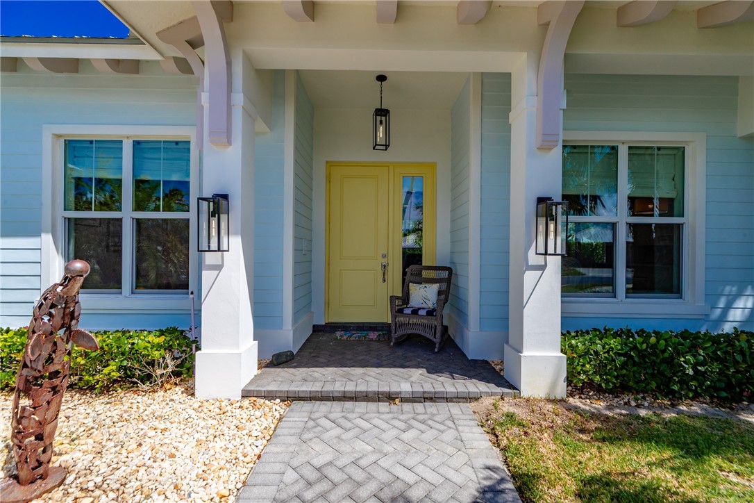 3932 Shoreside Drive