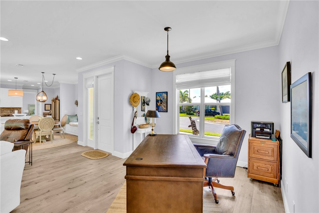 3932 Shoreside Drive