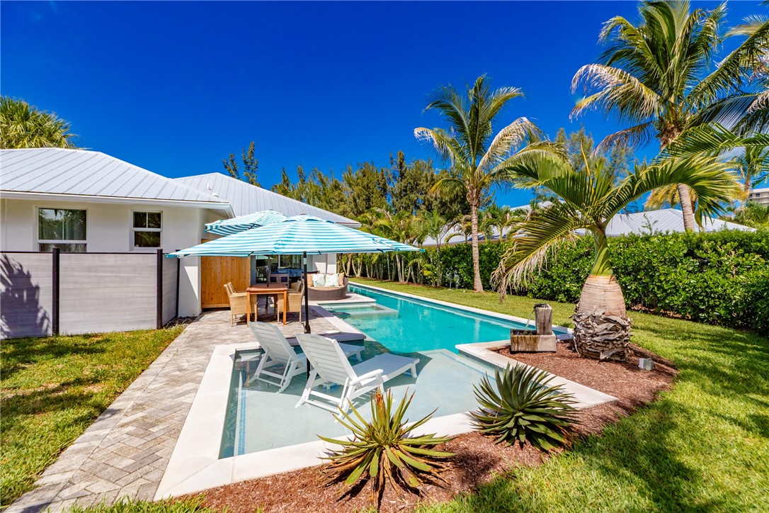 3932 Shoreside Drive