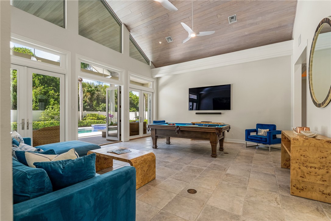 103 River Oak Drive