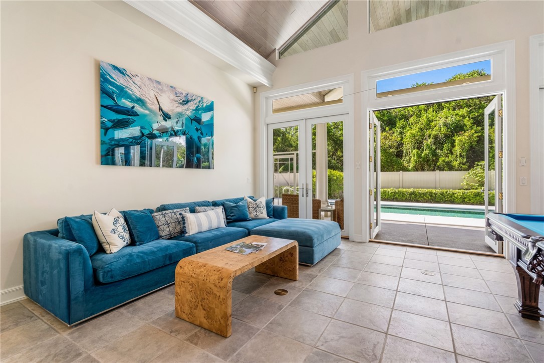 103 River Oak Drive