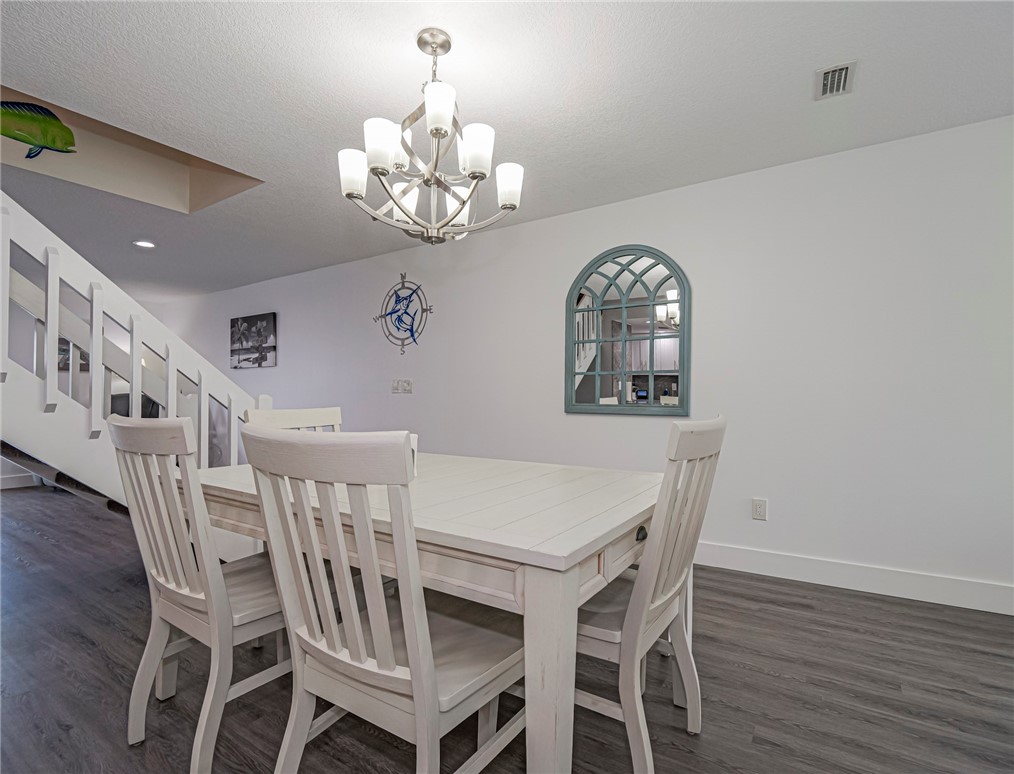 4949 N Highway A1a None 212