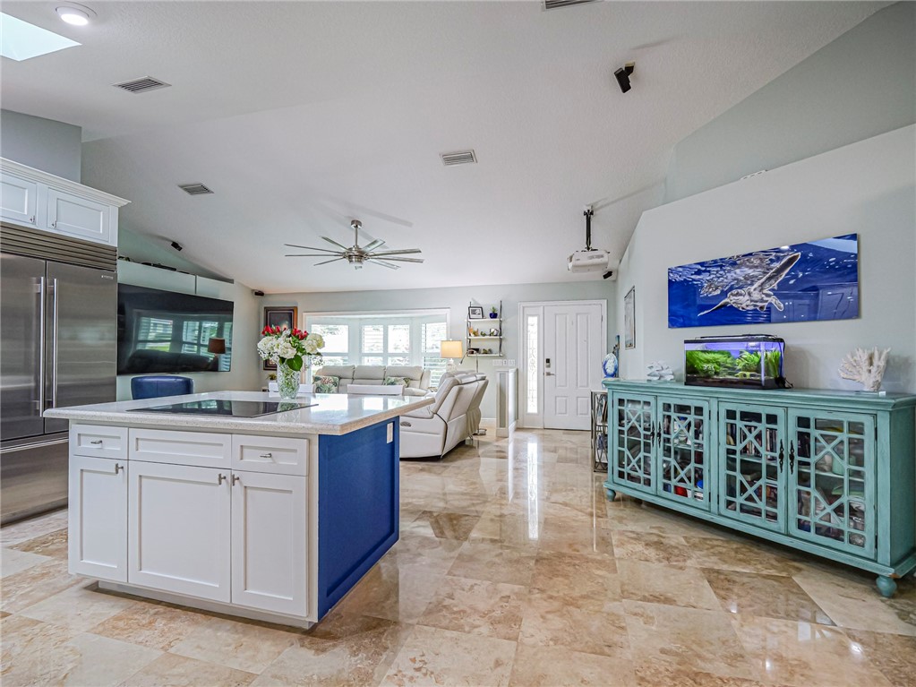 215 8th Terrace