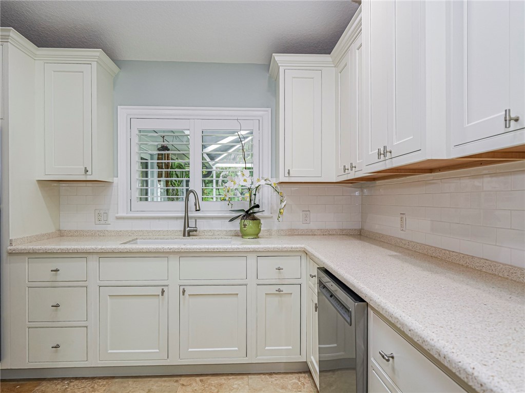 215 8th Terrace
