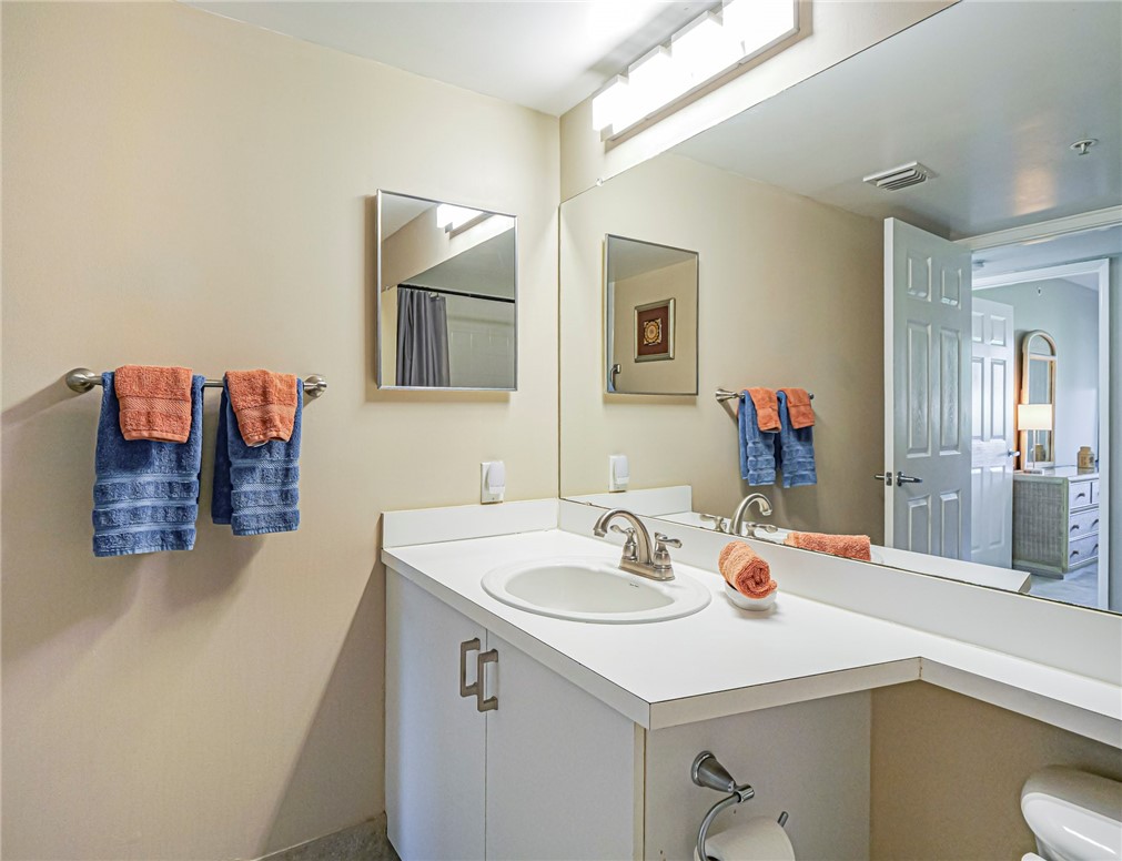 1550 S 42nd Circle 112