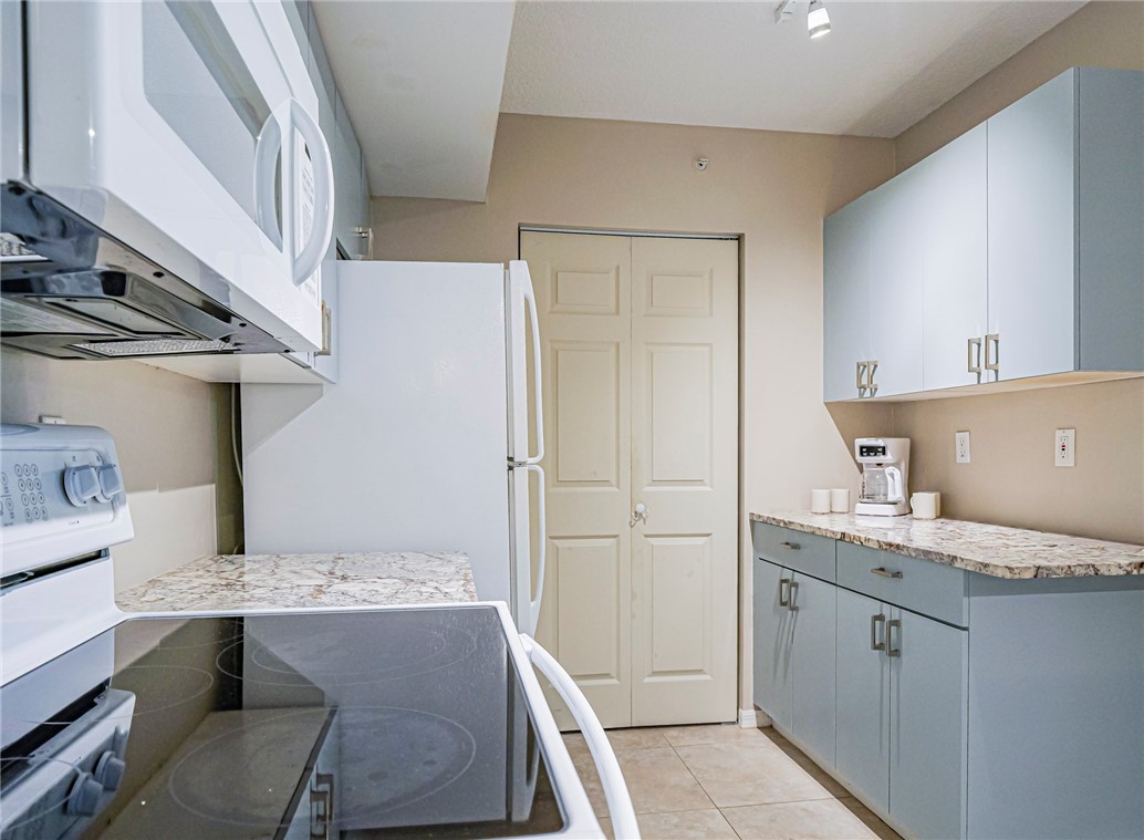 1550 S 42nd Circle 112