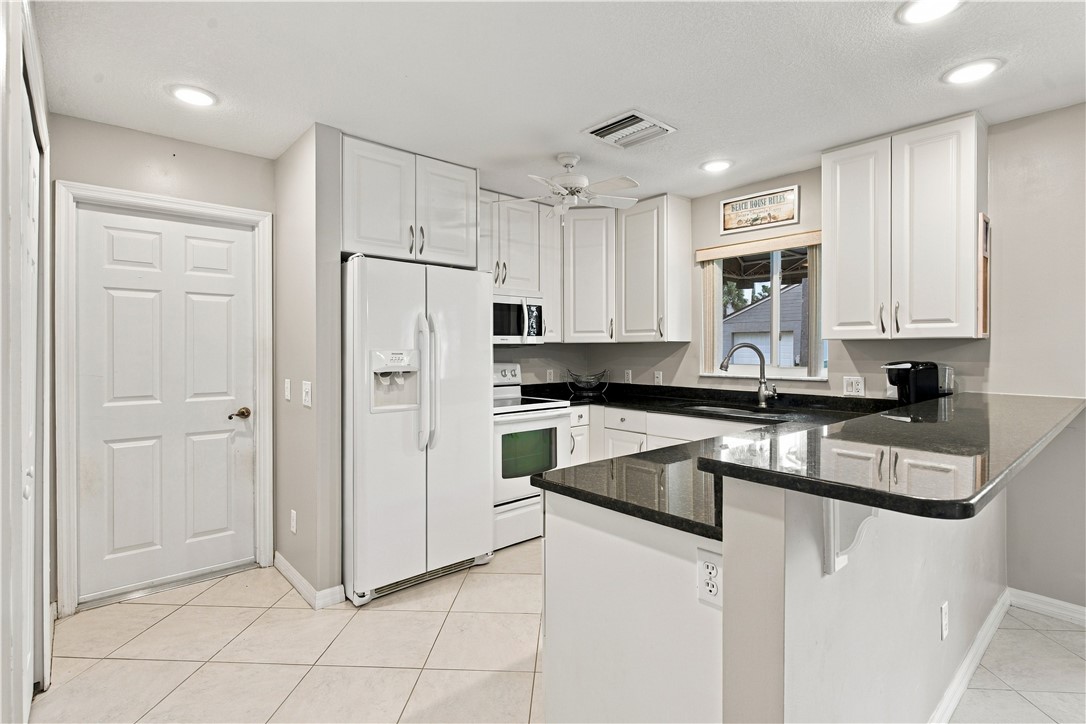 4949 N A1A Highway 54