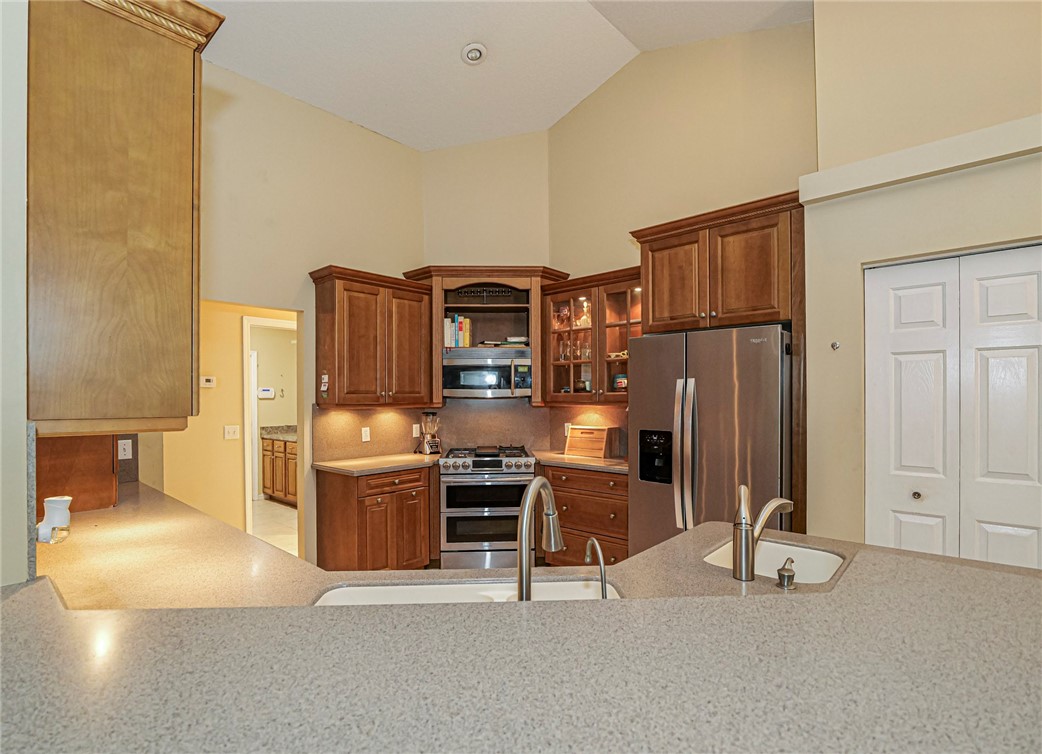 109 39th Drive