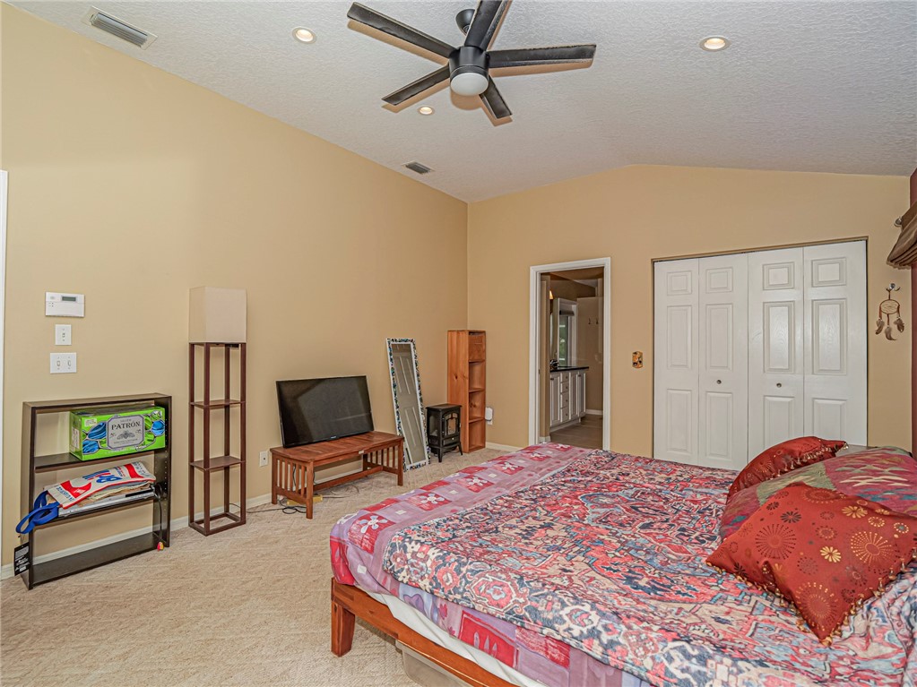 109 39th Drive