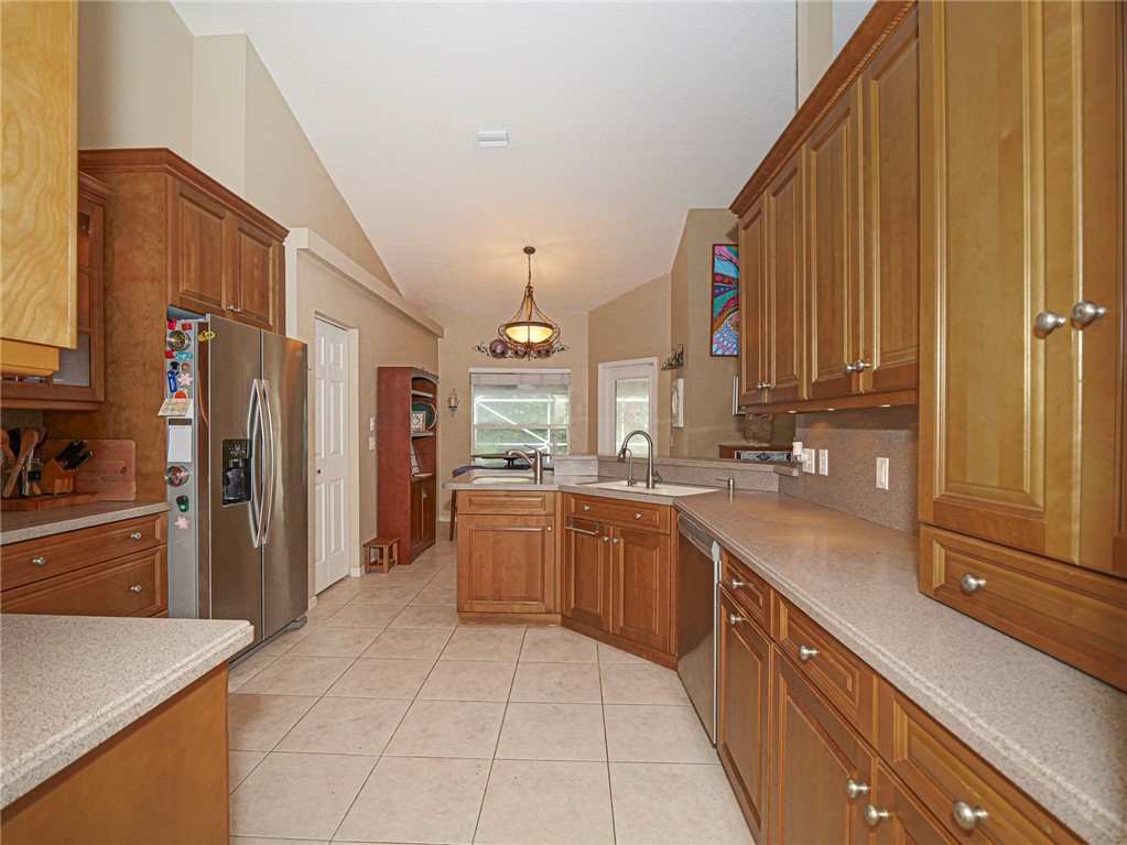 109 39th Drive