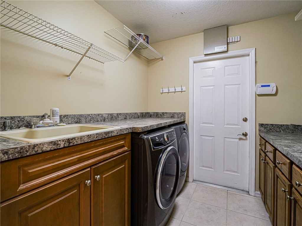 109 39th Drive