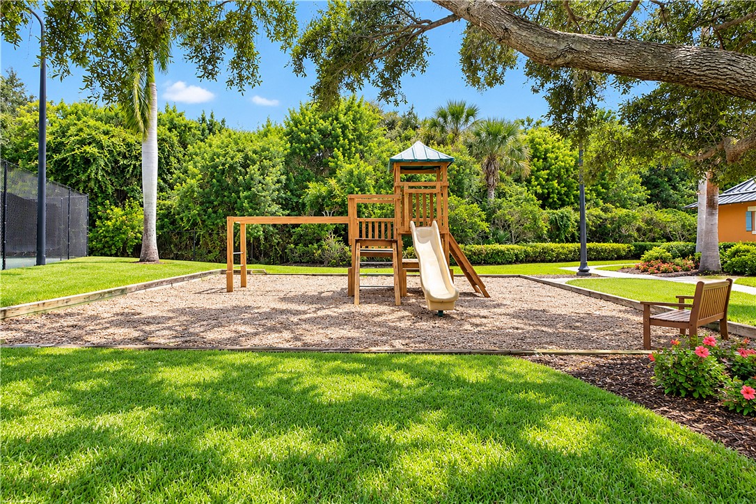 2534 Saint Lucia Circle