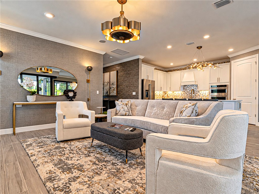 4842 Overton Circle