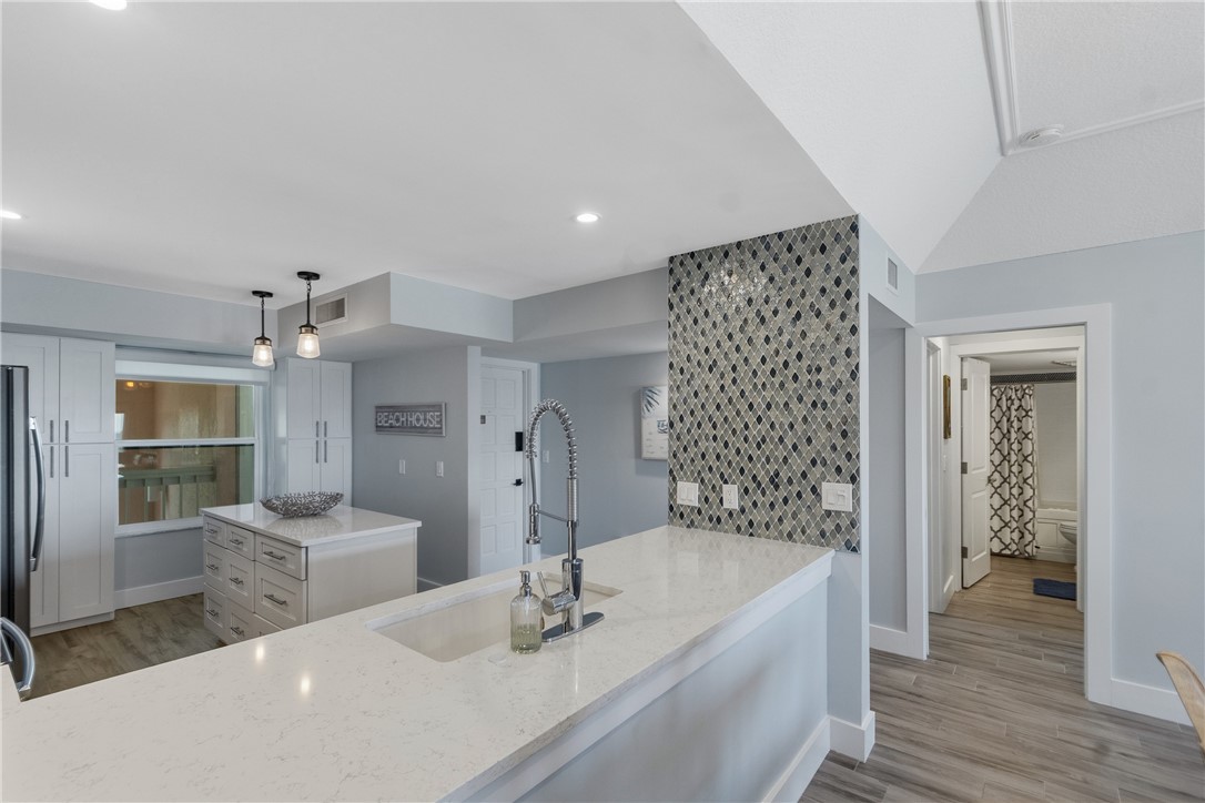 8840 S Sea Oaks Way 308B