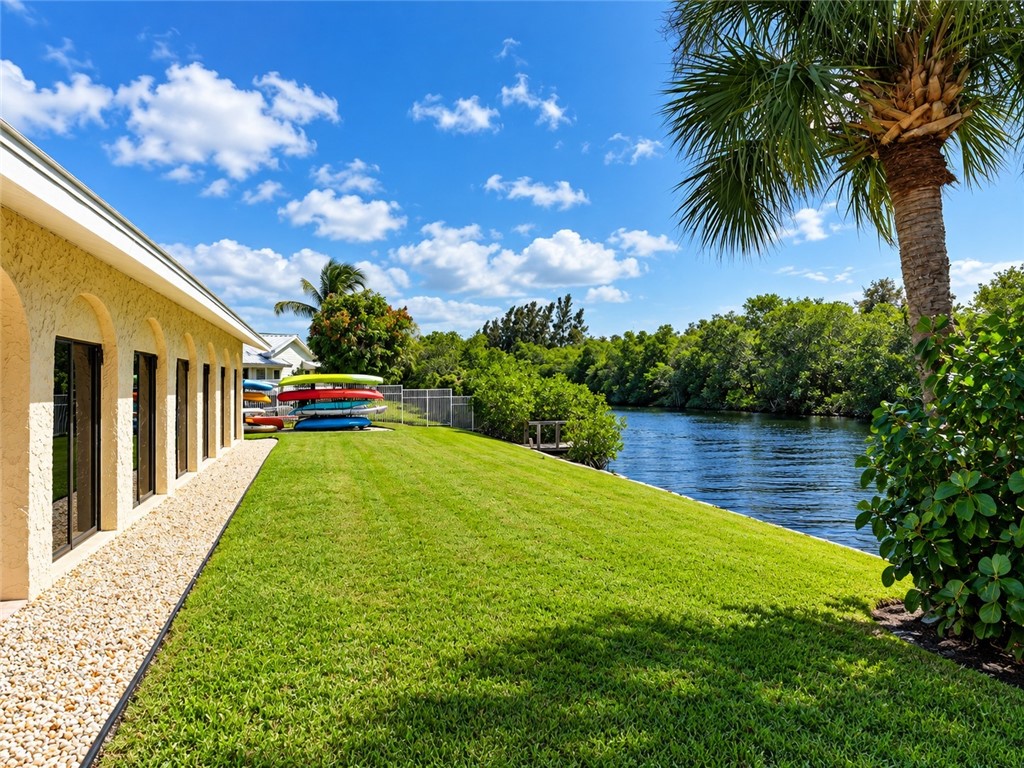 1875 Cobia Drive F206