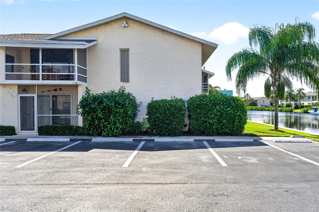 1875 Cobia Drive F206