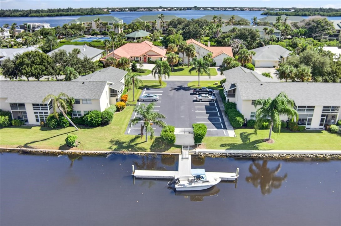 1875 Cobia Drive F206