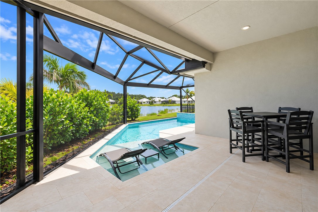 4886 Arabella Circle