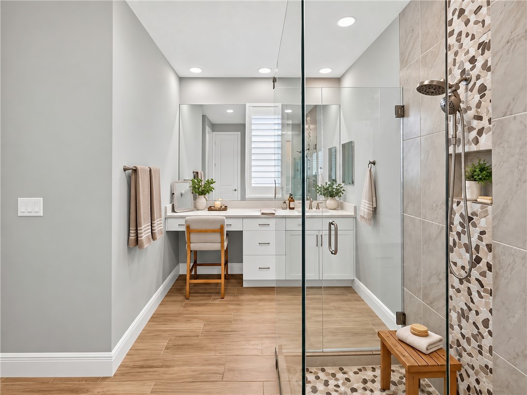 4886 Arabella Circle