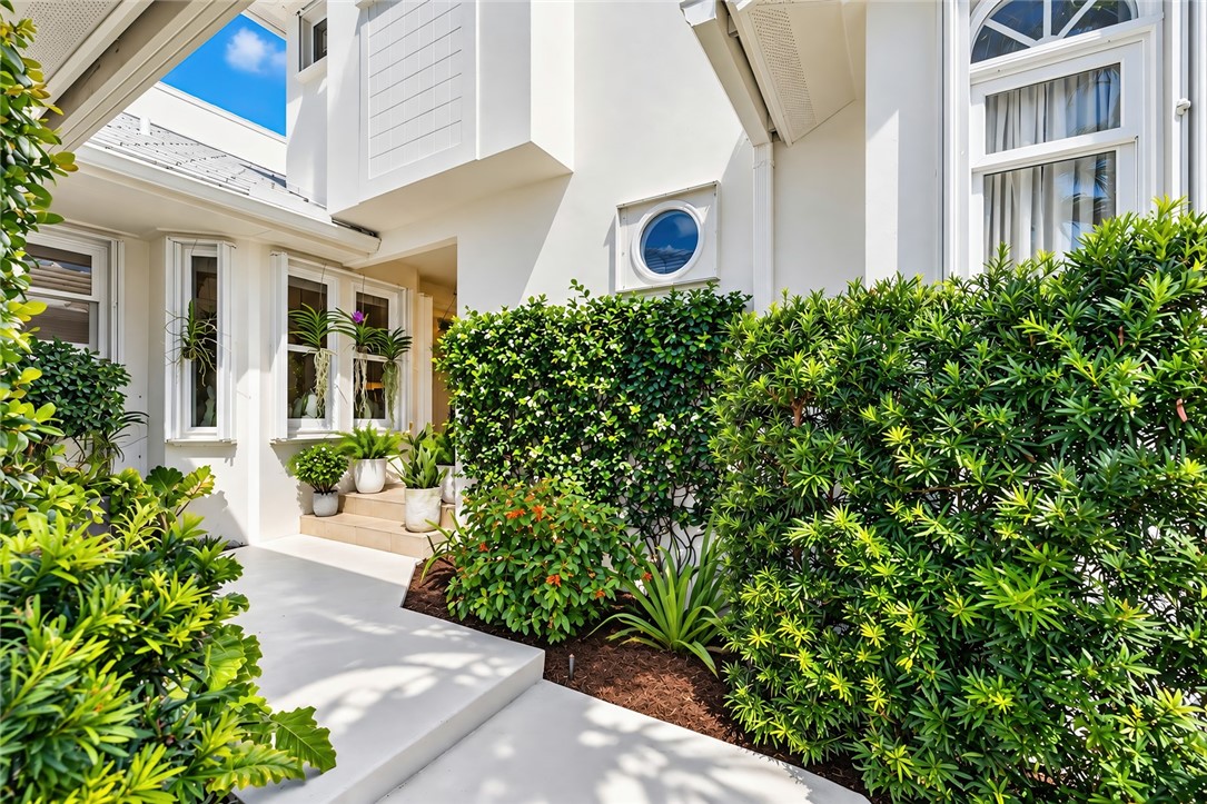 500 N Monterey Drive 500