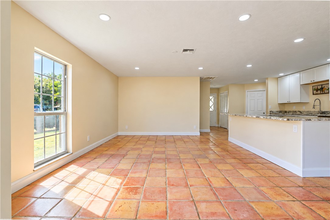 120 10th Avenue