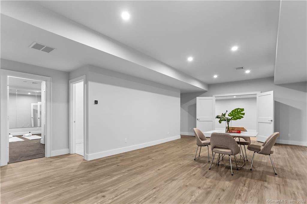 32 Highland Road