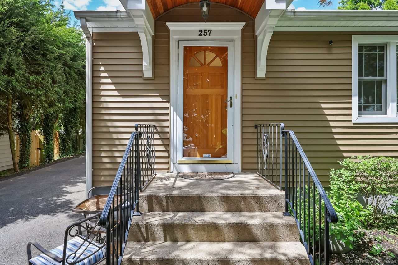 257 Bennett Street