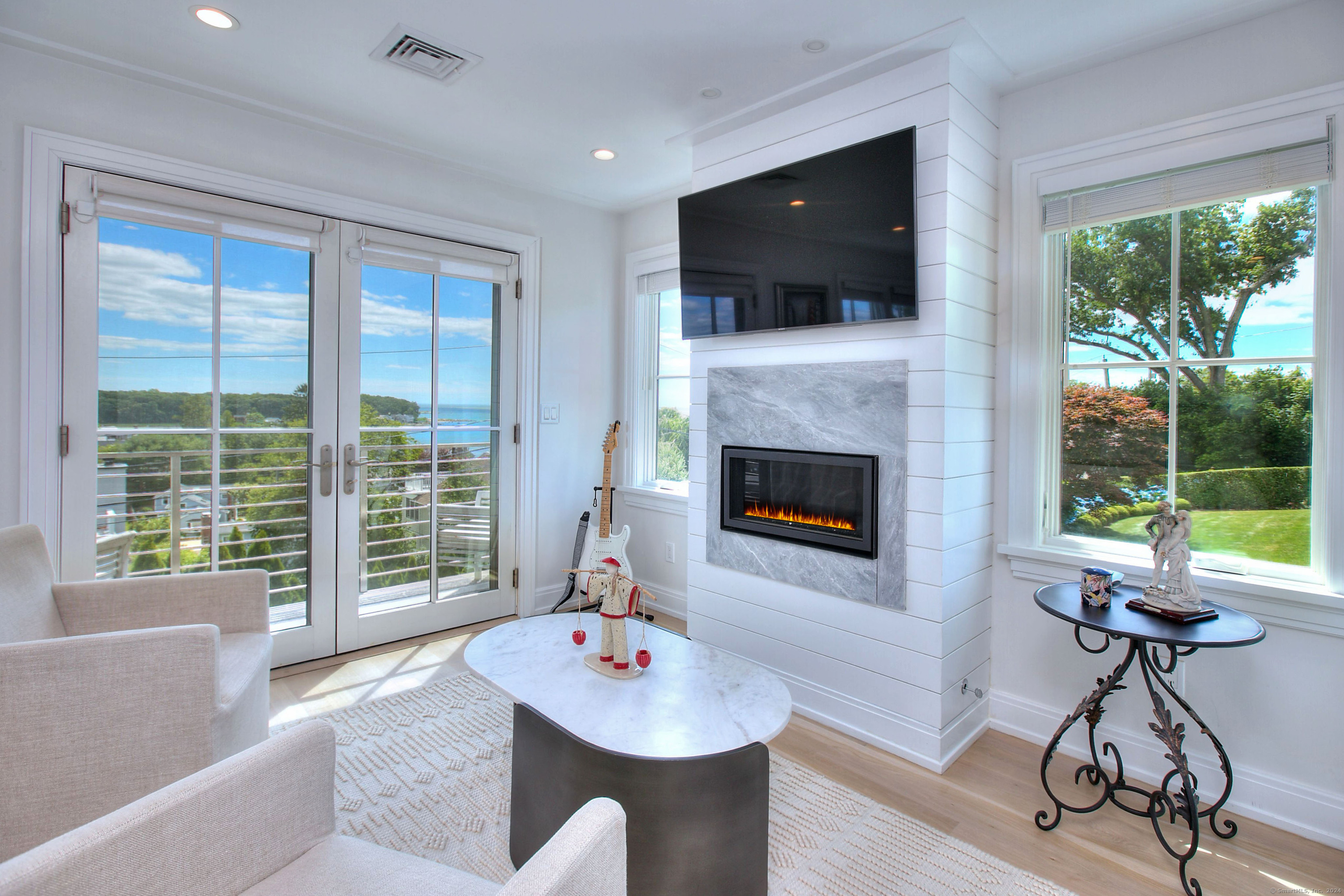 12 Sterling Drive