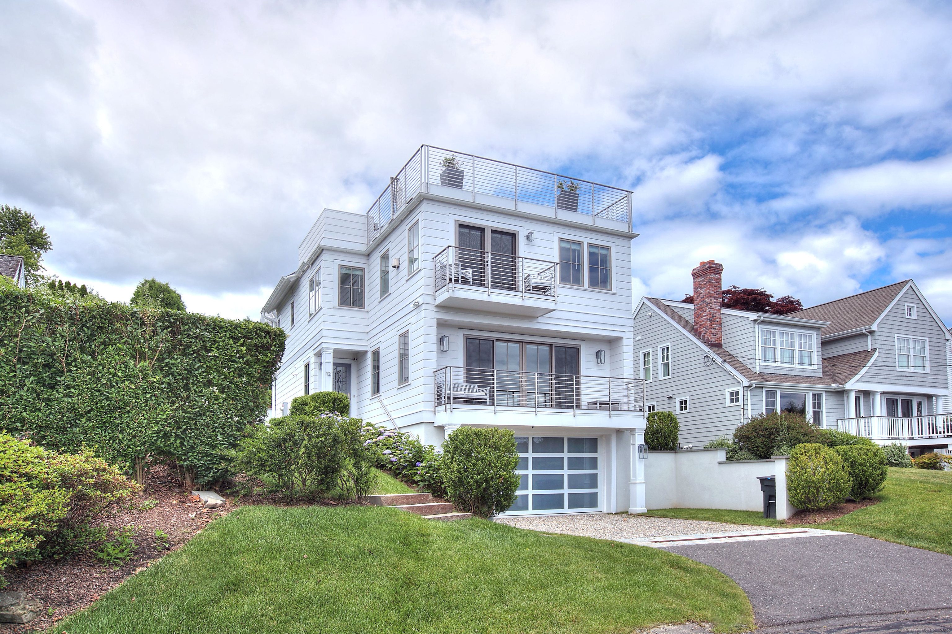 12 Sterling Drive
