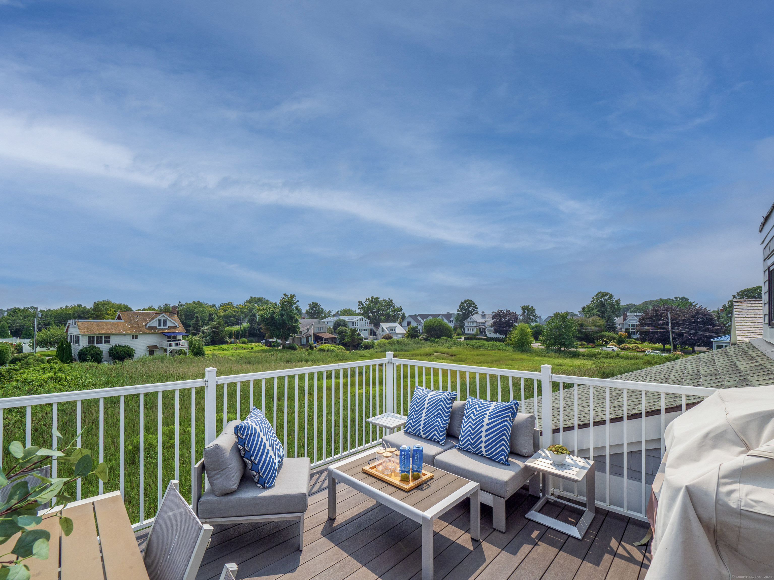 26 Harbor Road