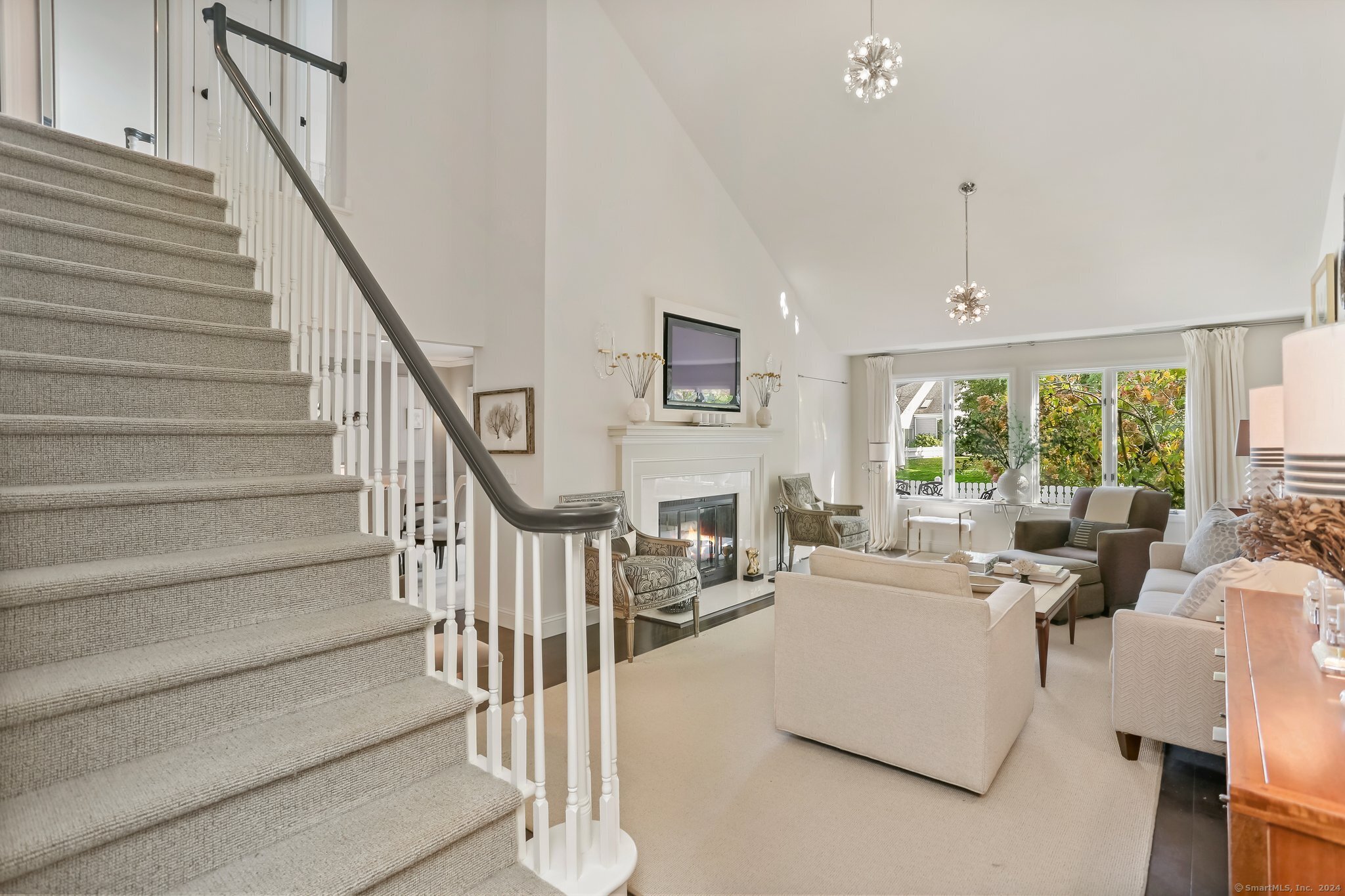 127 Lansdowne 127
