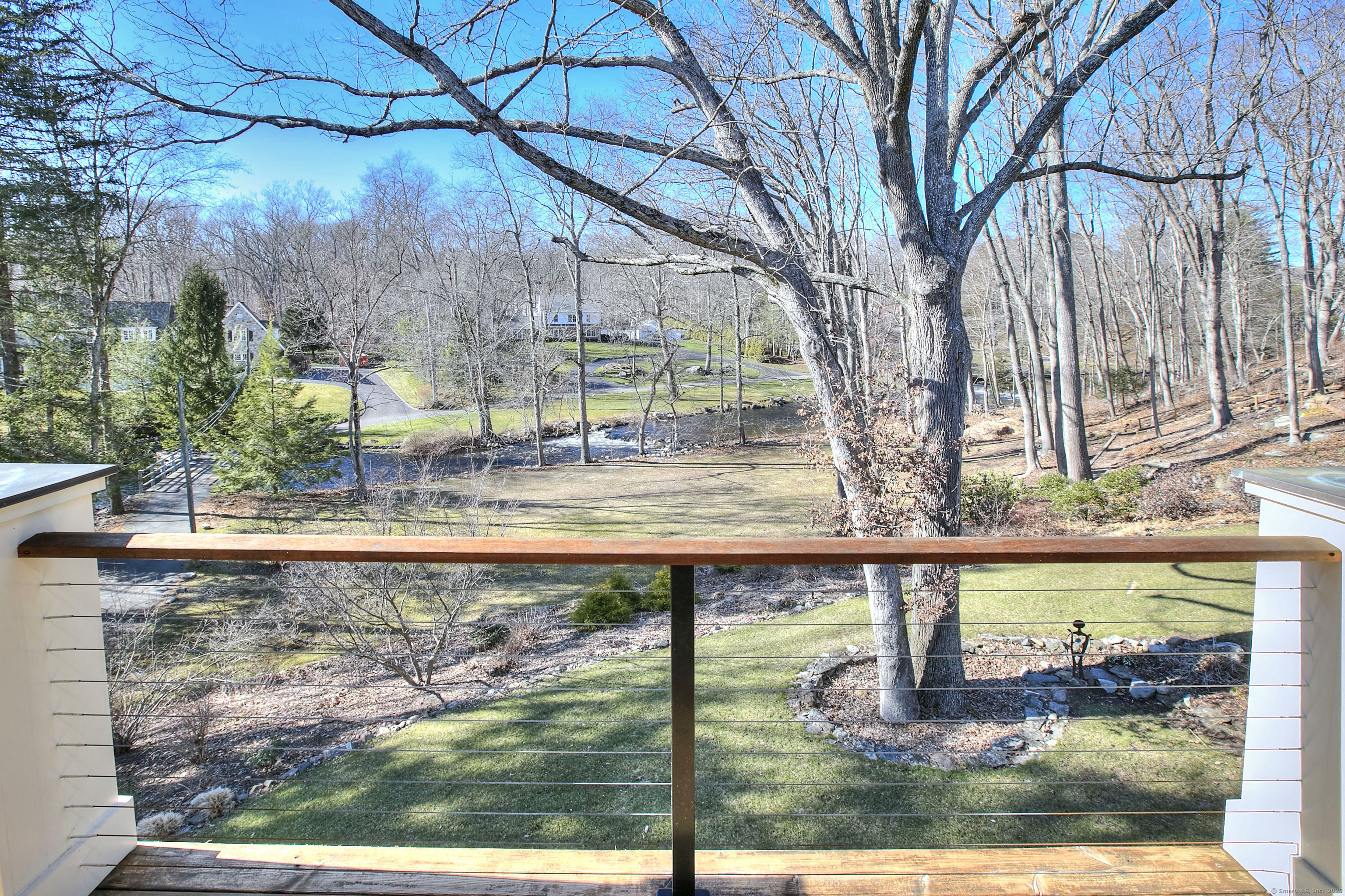 4 Deepwood Lane